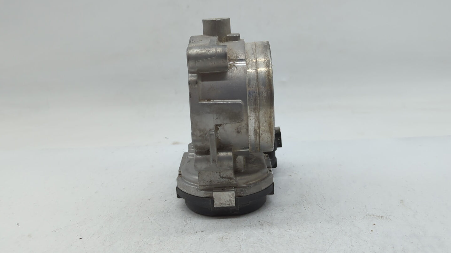 2012-2016 Mercedes-Benz E350 Throttle Body P/N:A 276 141 01 25 2761410125 Fits OEM Used Auto Parts - Oemusedautoparts1.com