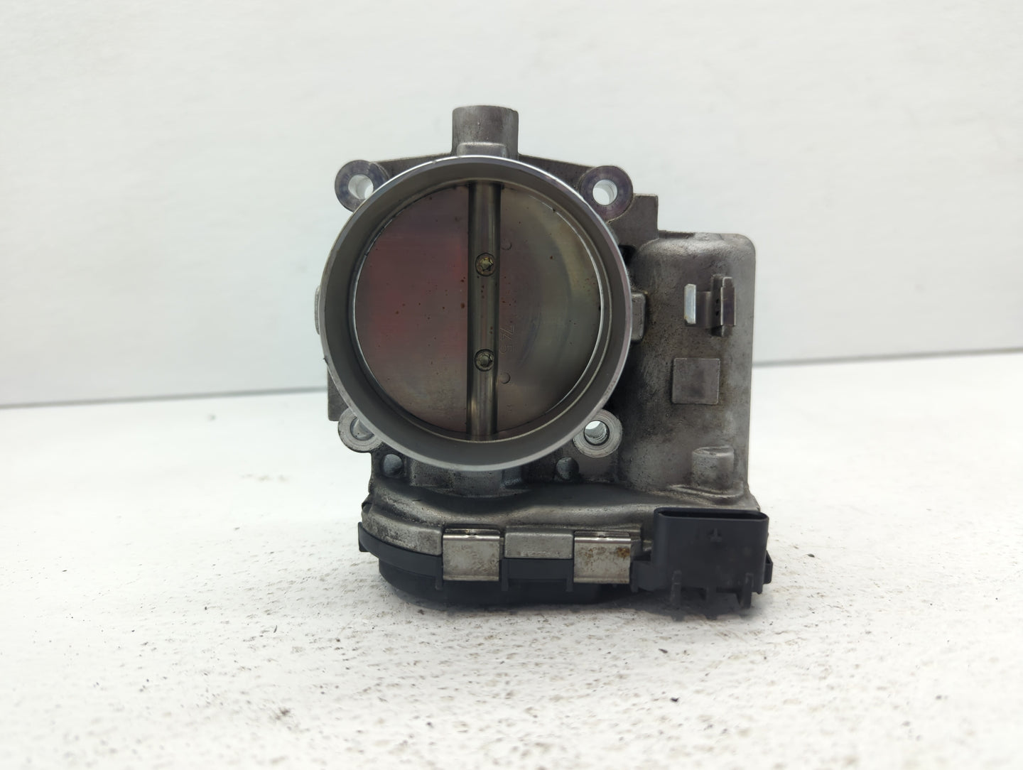 2012-2016 Mercedes-Benz E350 Throttle Body P/N:A 276 141 01 25 2761410125 Fits OEM Used Auto Parts - Oemusedautoparts1.com