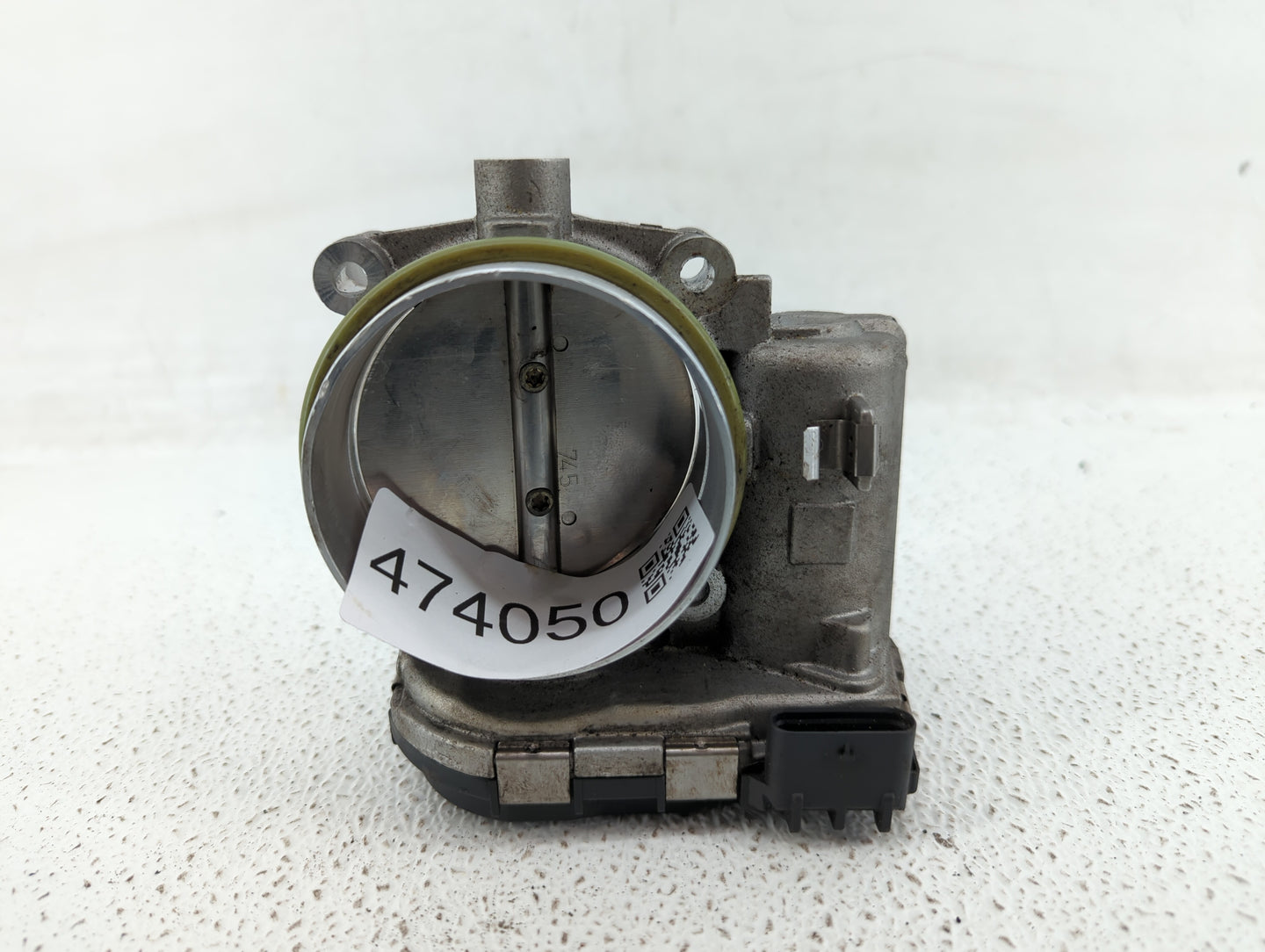 2012-2016 Mercedes-Benz E350 Throttle Body P/N:A 276 141 01 25 2761410125 Fits OEM Used Auto Parts - Oemusedautoparts1.com