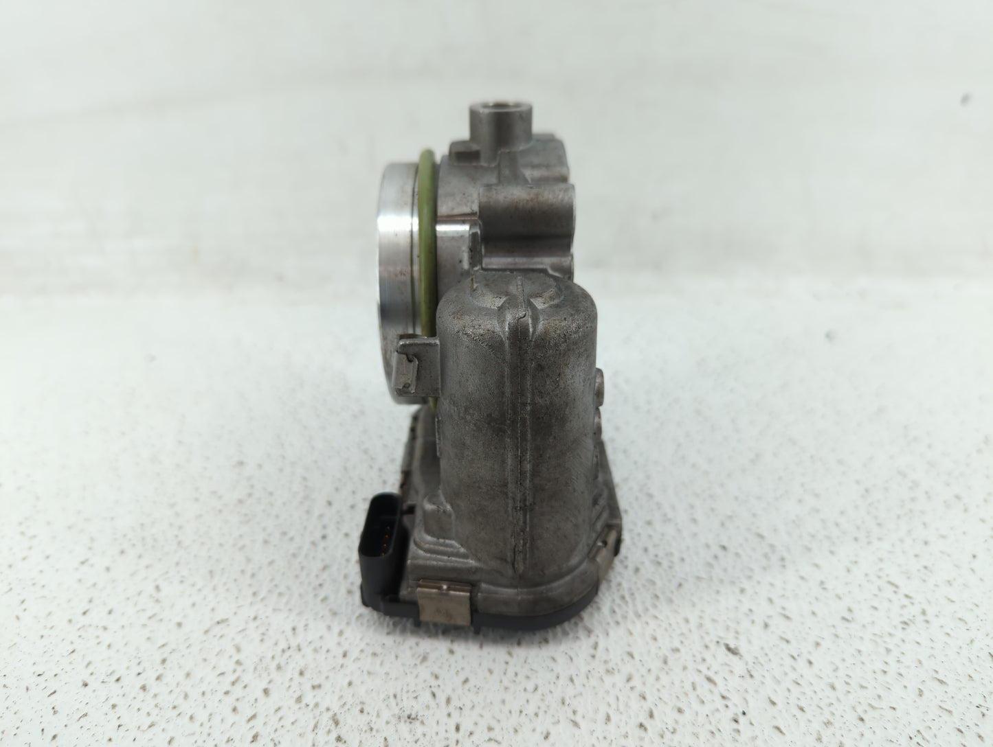 2012-2016 Mercedes-Benz E350 Throttle Body P/N:A 276 141 01 25 2761410125 Fits OEM Used Auto Parts - Oemusedautoparts1.com
