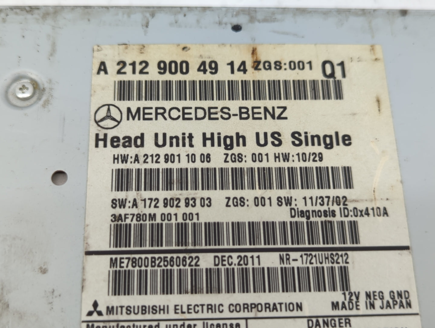 2012 Mercedes-Benz E350 Radio AM FM Cd Player Receiver Replacement P/N:A 212 900 49 14 Fits OEM Used Auto Parts - Oemusedaut