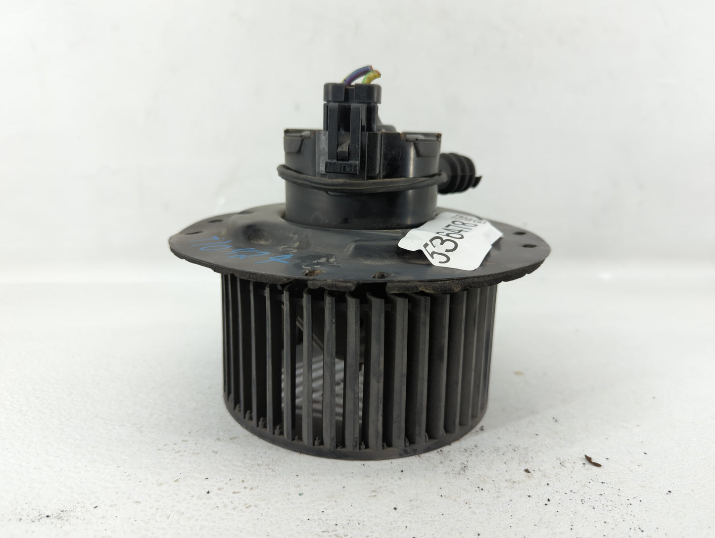 2012 Mercedes-Benz E350 Rear Heater AC Blower Motor P/N:XC2H-19805-AA Fits OEM Used Auto Parts - Oemusedautoparts1.com