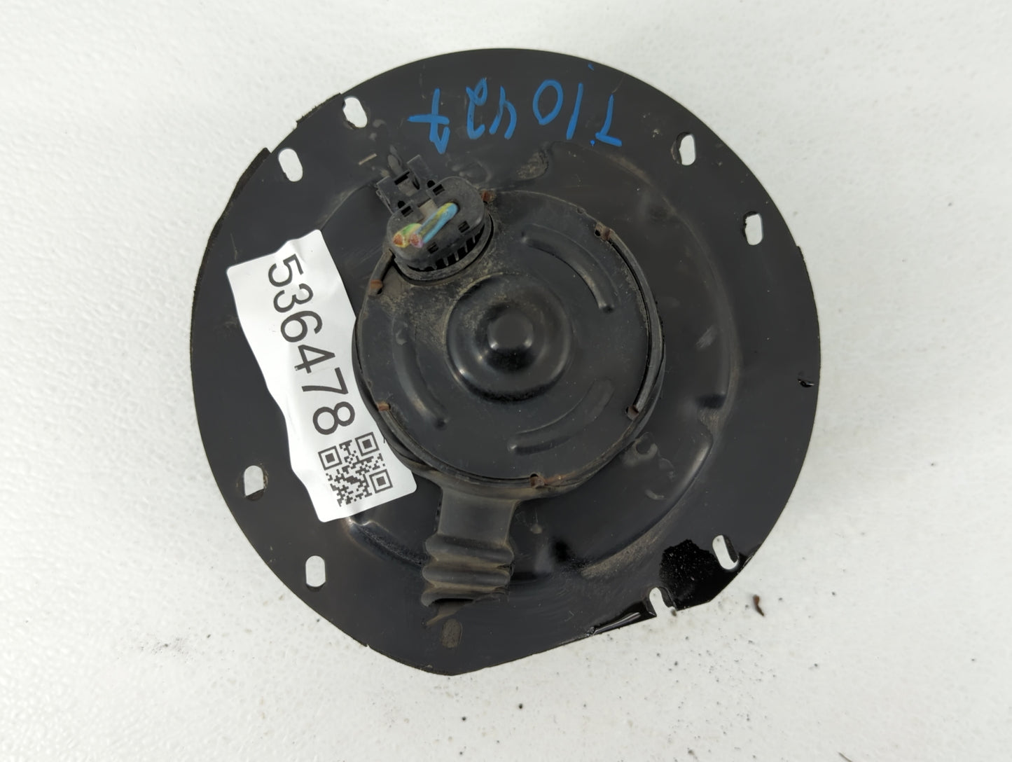 2012 Mercedes-Benz E350 Rear Heater AC Blower Motor P/N:XC2H-19805-AA Fits OEM Used Auto Parts - Oemusedautoparts1.com