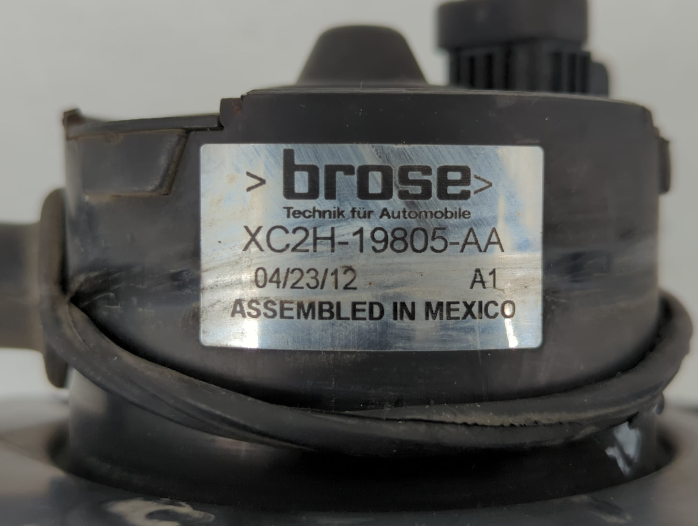 2012 Mercedes-Benz E350 Rear Heater AC Blower Motor P/N:XC2H-19805-AA Fits OEM Used Auto Parts - Oemusedautoparts1.com