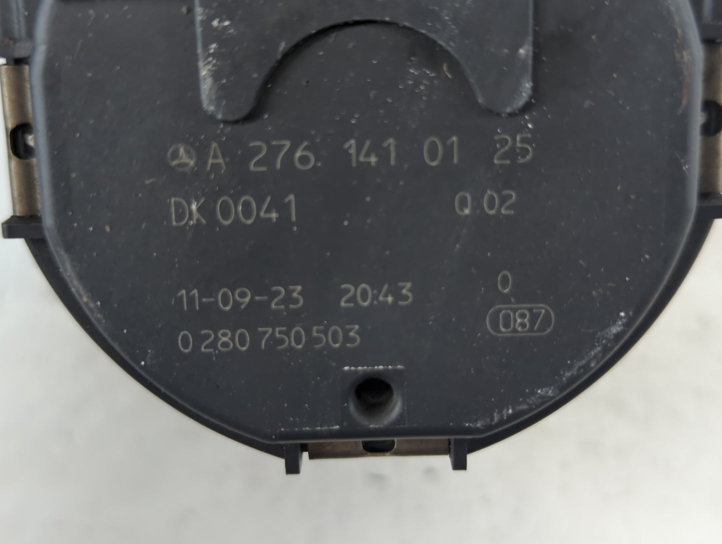 2012-2016 Mercedes-Benz E350 Throttle Body P/N:0 280 750 503 A 267 141 01 25 Fits OEM Used Auto Parts - Oemusedautoparts1.co