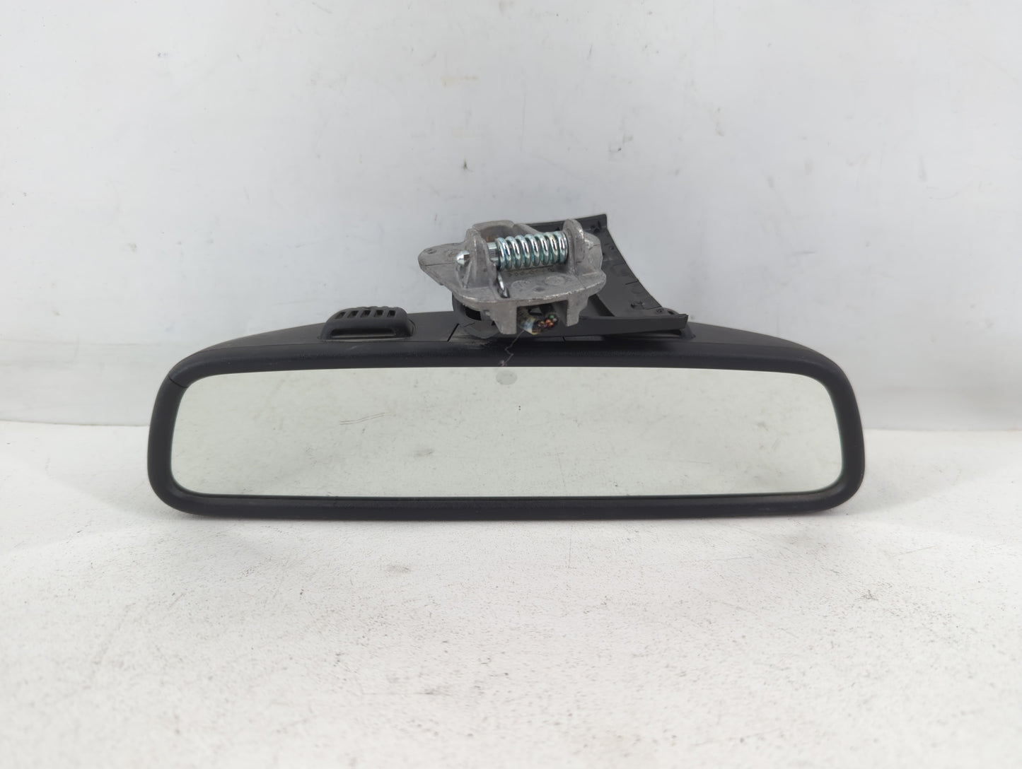 2012 Mercedes-Benz E350 Interior Rear View Mirror Replacement OEM P/N:IE11026530 Fits OEM Used Auto Parts - Oemusedautoparts