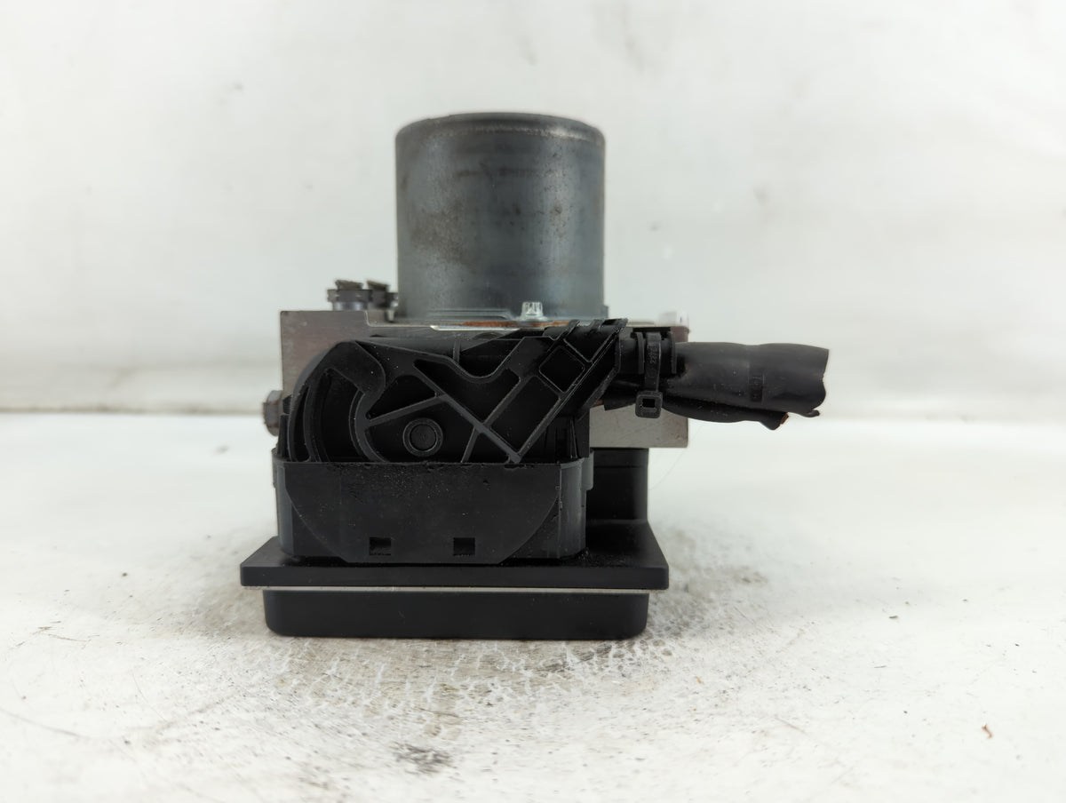 2011-2012 Mercedes-Benz E350 Anti-Lock Brake ABS Pump Module Actuator OEM P/N:A212 431 35 12 0 265 236 369 Fits Fits 2011 20