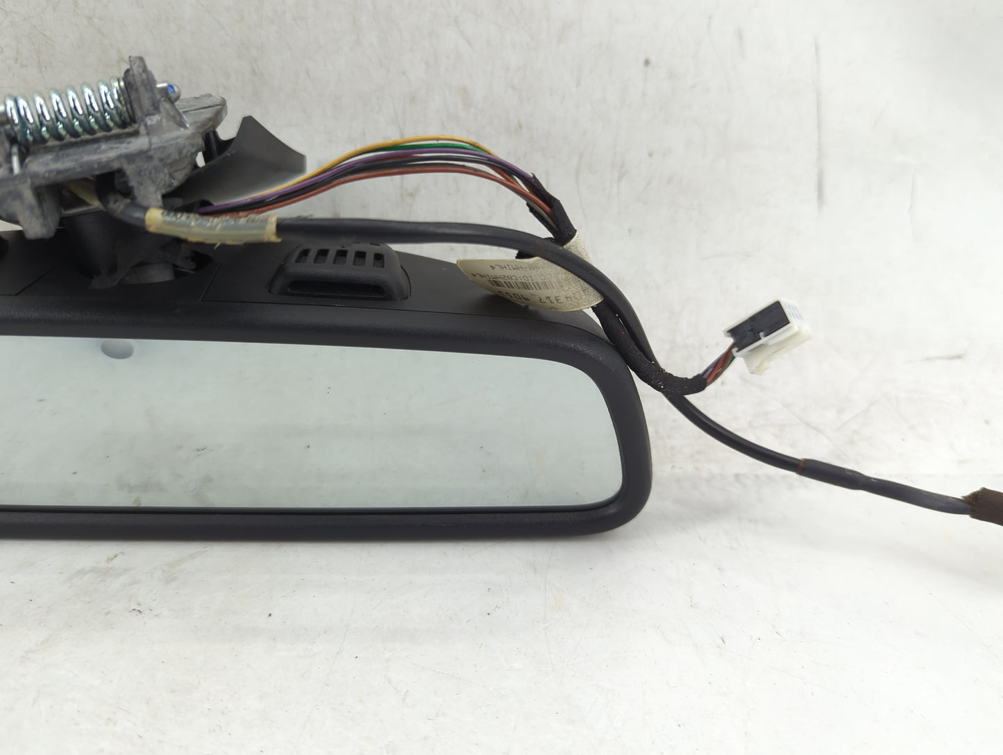 2012 Mercedes-Benz E550 Interior Rear View Mirror Replacement OEM P/N:E11026530 Fits OEM Used Auto Parts - Oemusedautoparts1
