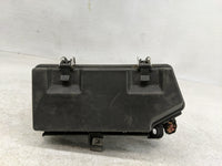 2012 Mercedes-Benz Gl350 Fusebox Fuse Box Panel Relay Module Fits OEM Used Auto Parts - Oemusedautoparts1.com