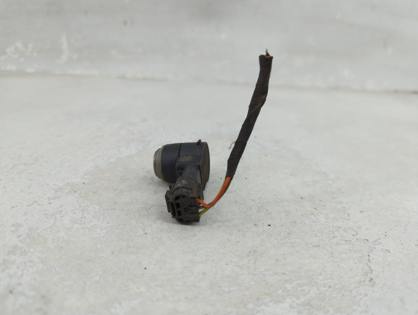 2012 Mercedes-benz Gl450 Front Park Assist Sensor Black 1456395 - Oemusedautoparts1.com