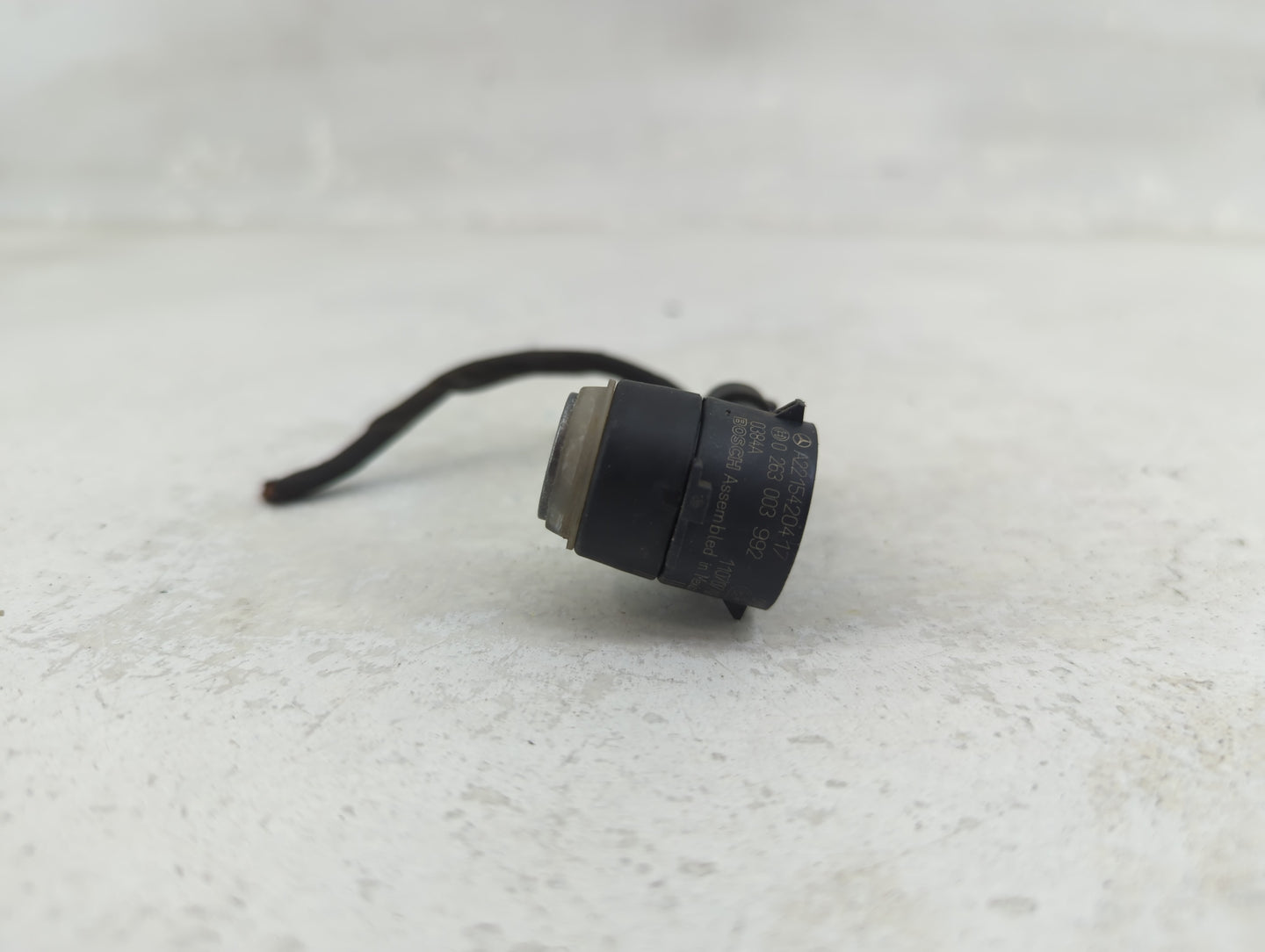 2012 Mercedes-benz Gl450 Front Park Assist Sensor Black 1456879 - Oemusedautoparts1.com