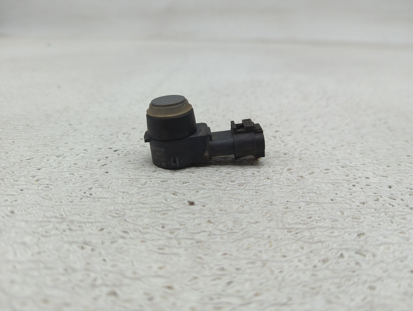 2012 Mercedes-benz Gl450 Front Park Assist Sensor Beige - Oemusedautoparts1.com