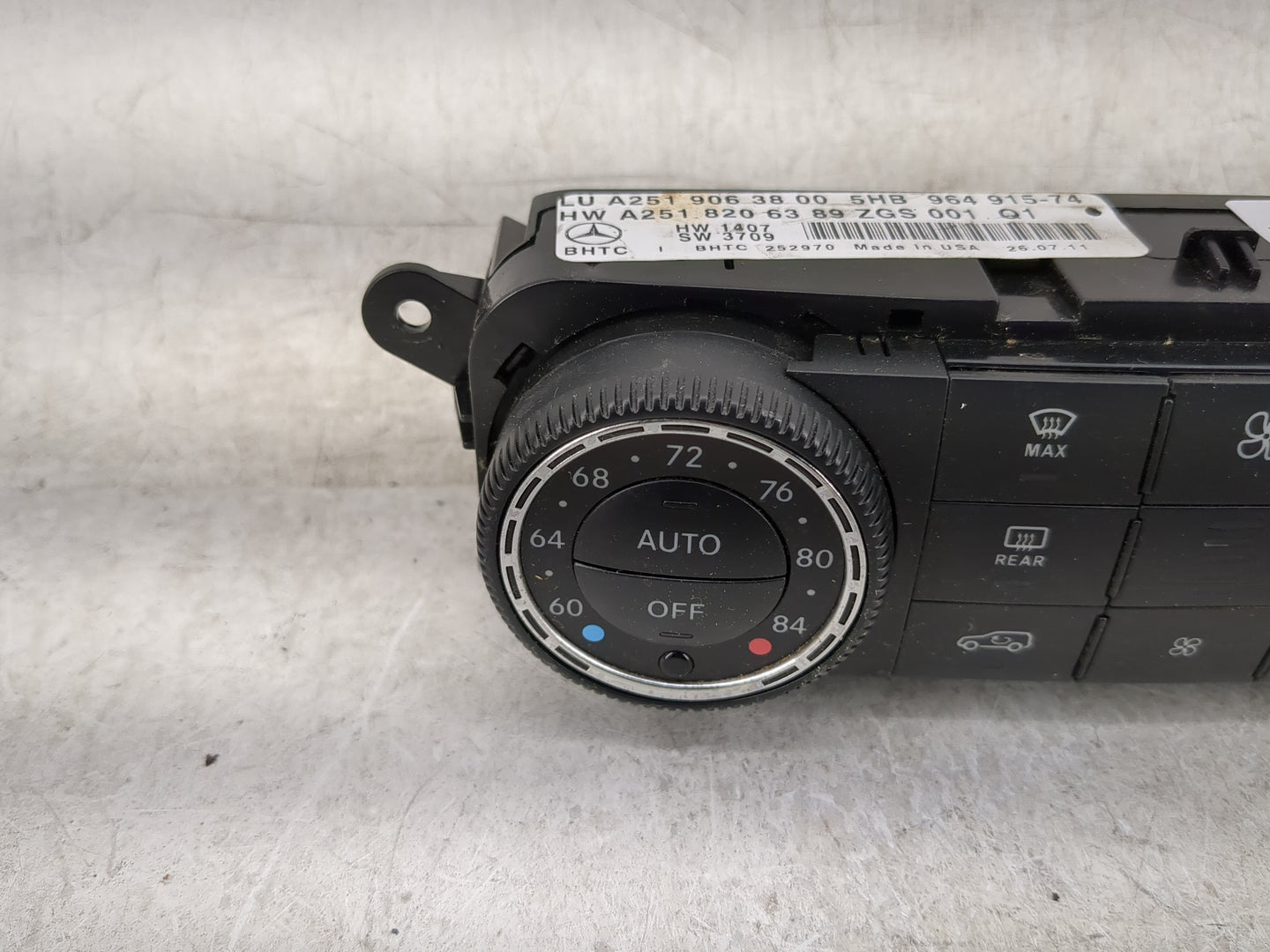 2010-2012 Mercedes-Benz Gl450 Climate Control Module Temperature AC/Heater Replacement P/N:A251 820 63 89 A251 906 38 00 Fit