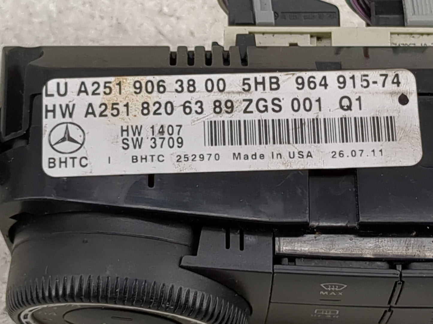 2010-2012 Mercedes-Benz Gl450 Climate Control Module Temperature AC/Heater Replacement P/N:A251 820 63 89 A251 906 38 00 Fit