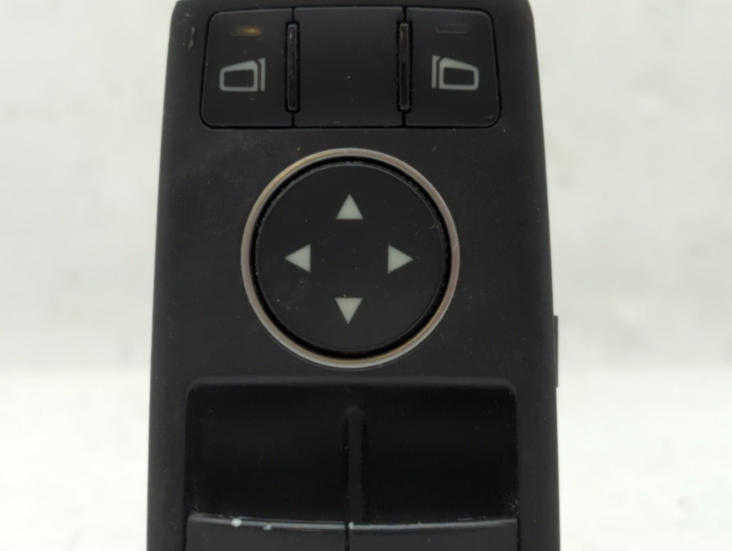 2012 Mercedes-Benz Gl450 PCM Engine Control Computer ECU ECM PCU OEM P/N:A 166 905 43 00 Fits OEM Used Auto Parts - Oemuseda