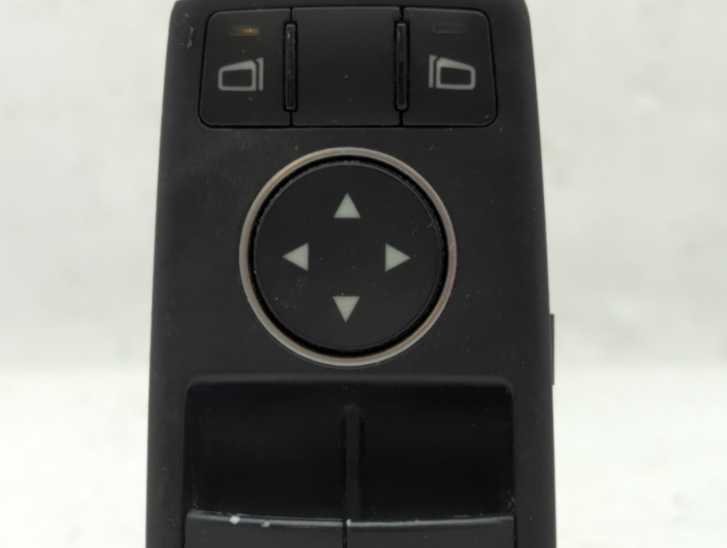 2012 Mercedes-Benz Gl450 PCM Engine Control Computer ECU ECM PCU OEM P/N:A 166 905 43 00 Fits OEM Used Auto Parts - Oemuseda