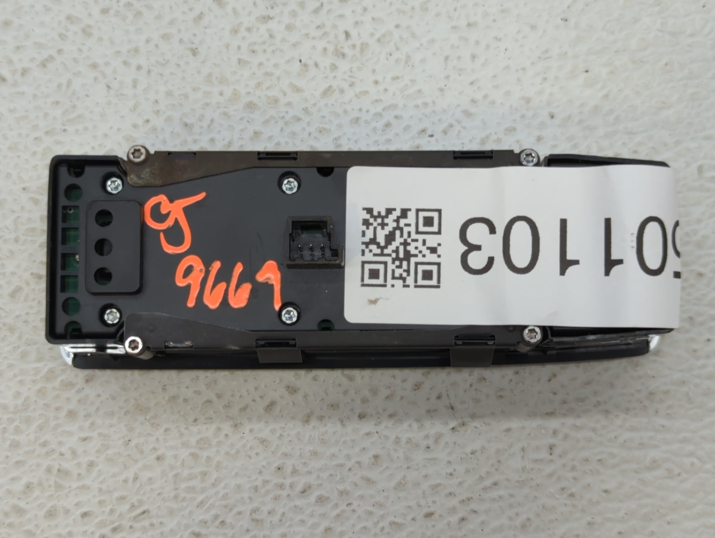 2012 Mercedes-Benz Gl450 PCM Engine Control Computer ECU ECM PCU OEM P/N:A 166 905 43 00 Fits OEM Used Auto Parts - Oemuseda