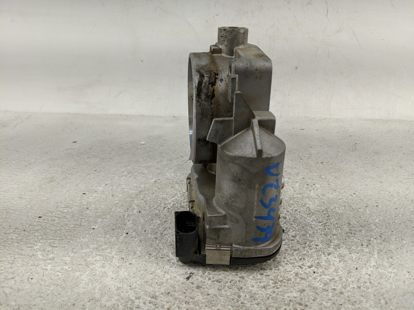 2012 Mercedes-Benz Glk250 Throttle Body P/N:0 280 750 017 Fits Fits 2005 2006 2007 2008 2009 2010 2011 2013 2014 OEM Used Au