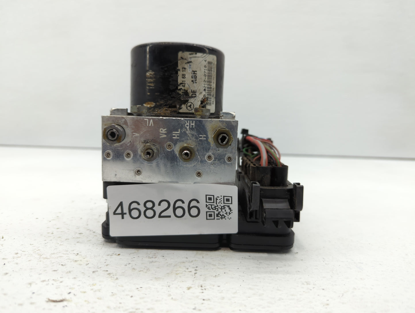 2012 Mercedes-Benz Glk250 ABS Pump Control Module Replacement Fits OEM Used Auto Parts - Oemusedautoparts1.com