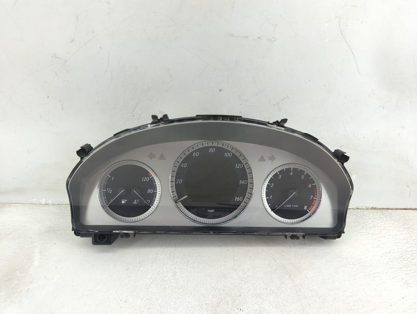 2012 Mercedes-Benz Glk350 Instrument Cluster Speedometer Gauges P/N:2049004607 204 900 46 07 Miles: Fits OEM Used Auto Parts