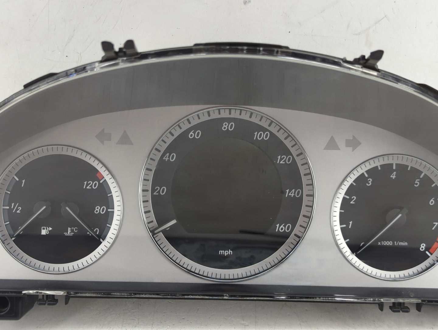 2012 Mercedes-Benz Glk350 Instrument Cluster Speedometer Gauges P/N:2049004607 204 900 46 07 Miles: Fits OEM Used Auto Parts