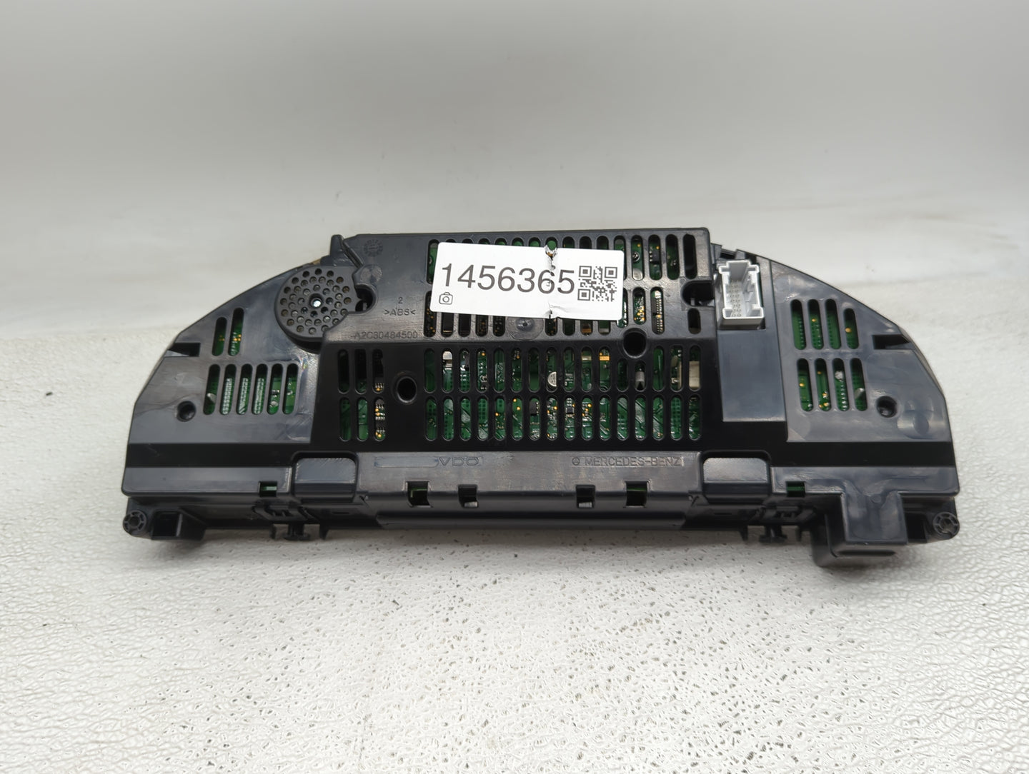 2012 Mercedes-Benz Glk350 Instrument Cluster Speedometer Gauges P/N:A2049004607 A2C31013100, A2049010701 Miles:43K Fits OEM 