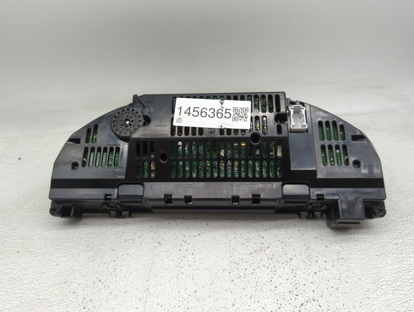 2012 Mercedes-Benz Glk350 Instrument Cluster Speedometer Gauges P/N:A2049004607 A2C31013100, A2049010701 Miles:43K Fits OEM 