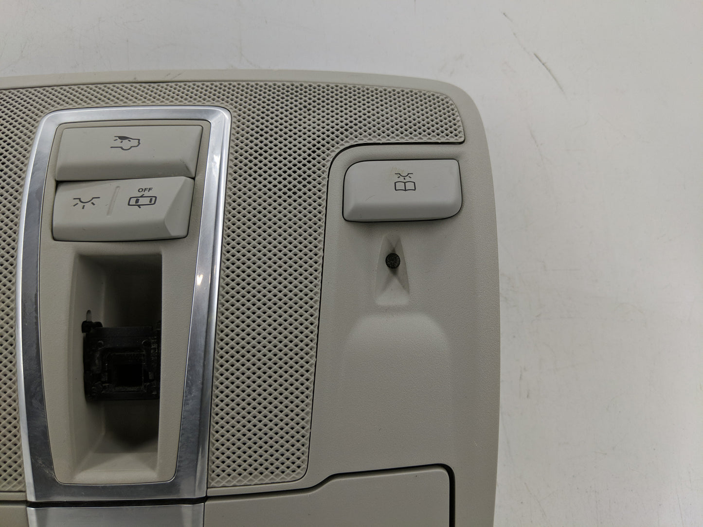 2012 Mercedes-benz Ml250 Overhead Roof Console - Oemusedautoparts1.com