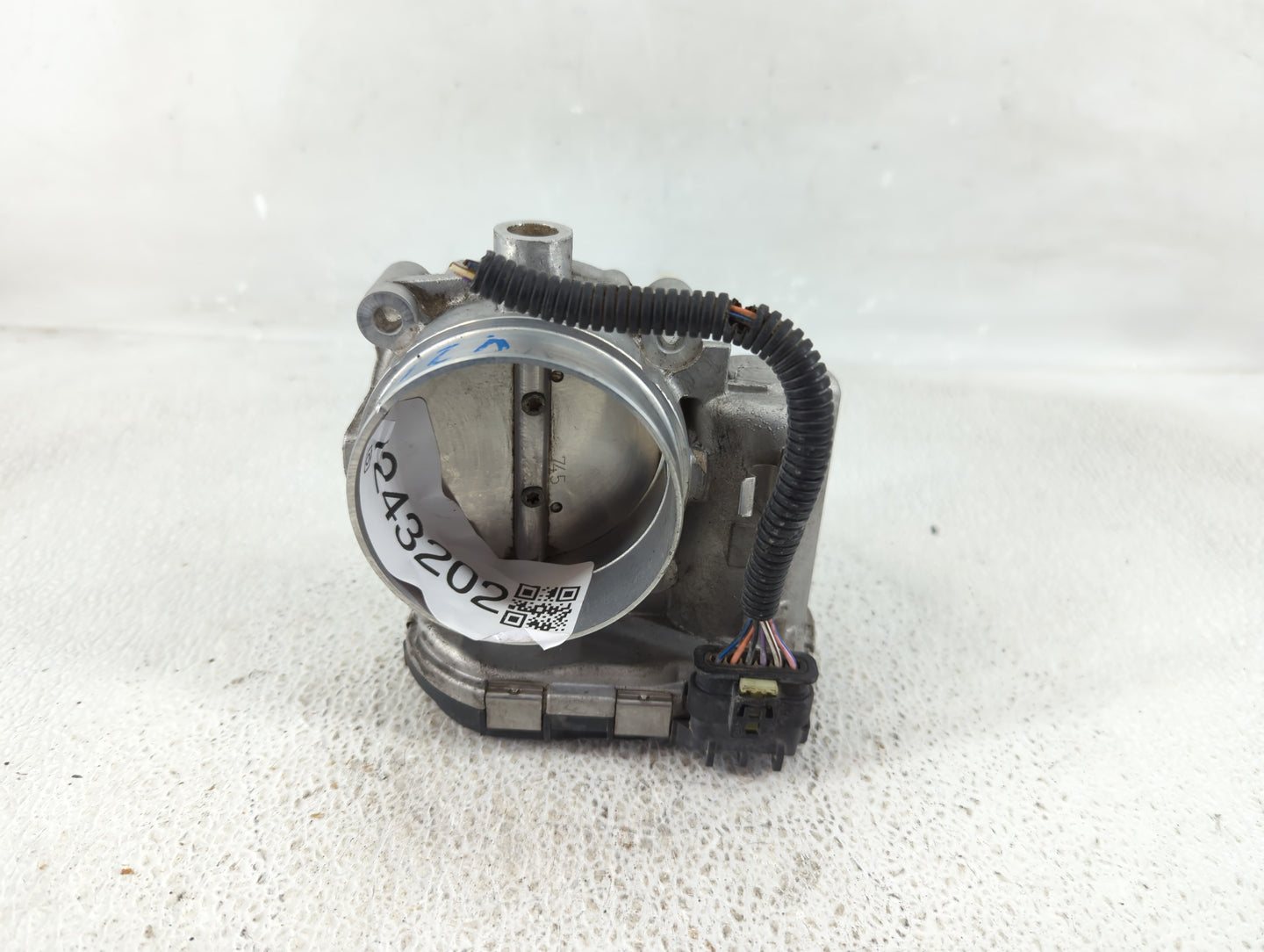 2012 Mercedes-Benz Ml250 Throttle Body P/N:A 276 141 01 25 0 280 750 503 Fits OEM Used Auto Parts - Oemusedautoparts1.com