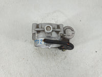 2012 Mercedes-Benz Ml250 Throttle Body P/N:A 276 141 01 25 0 280 750 503 Fits OEM Used Auto Parts - Oemusedautoparts1.com