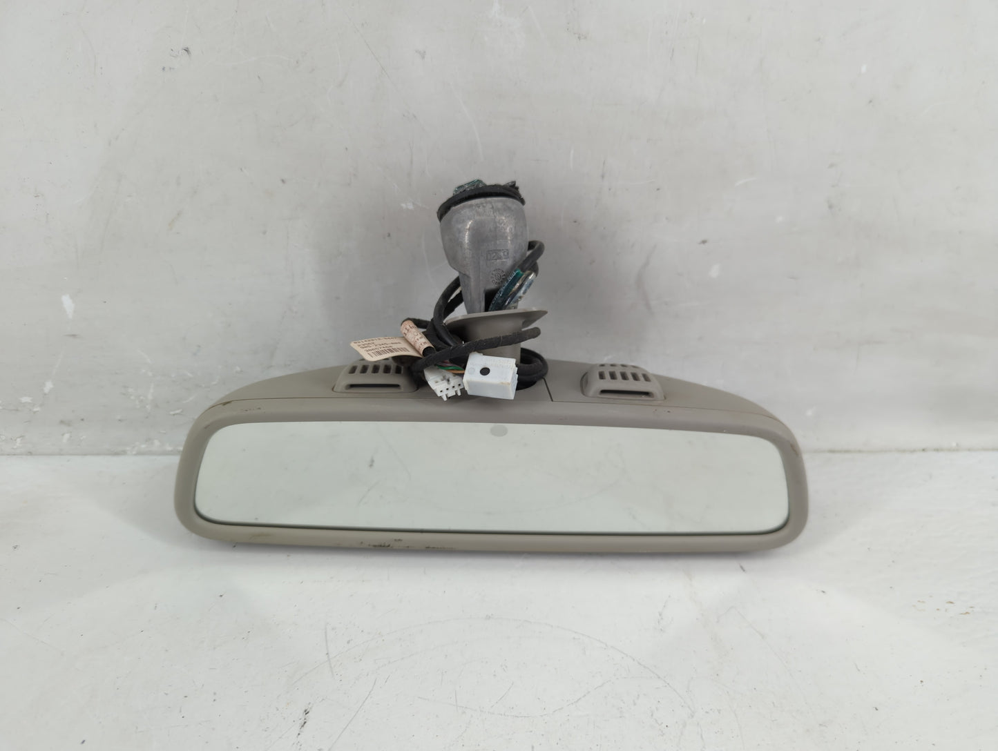 2012 Mercedes-Benz Ml350 Interior Rear View Mirror Replacement OEM P/N:E11026530 Fits OEM Used Auto Parts - Oemusedautoparts