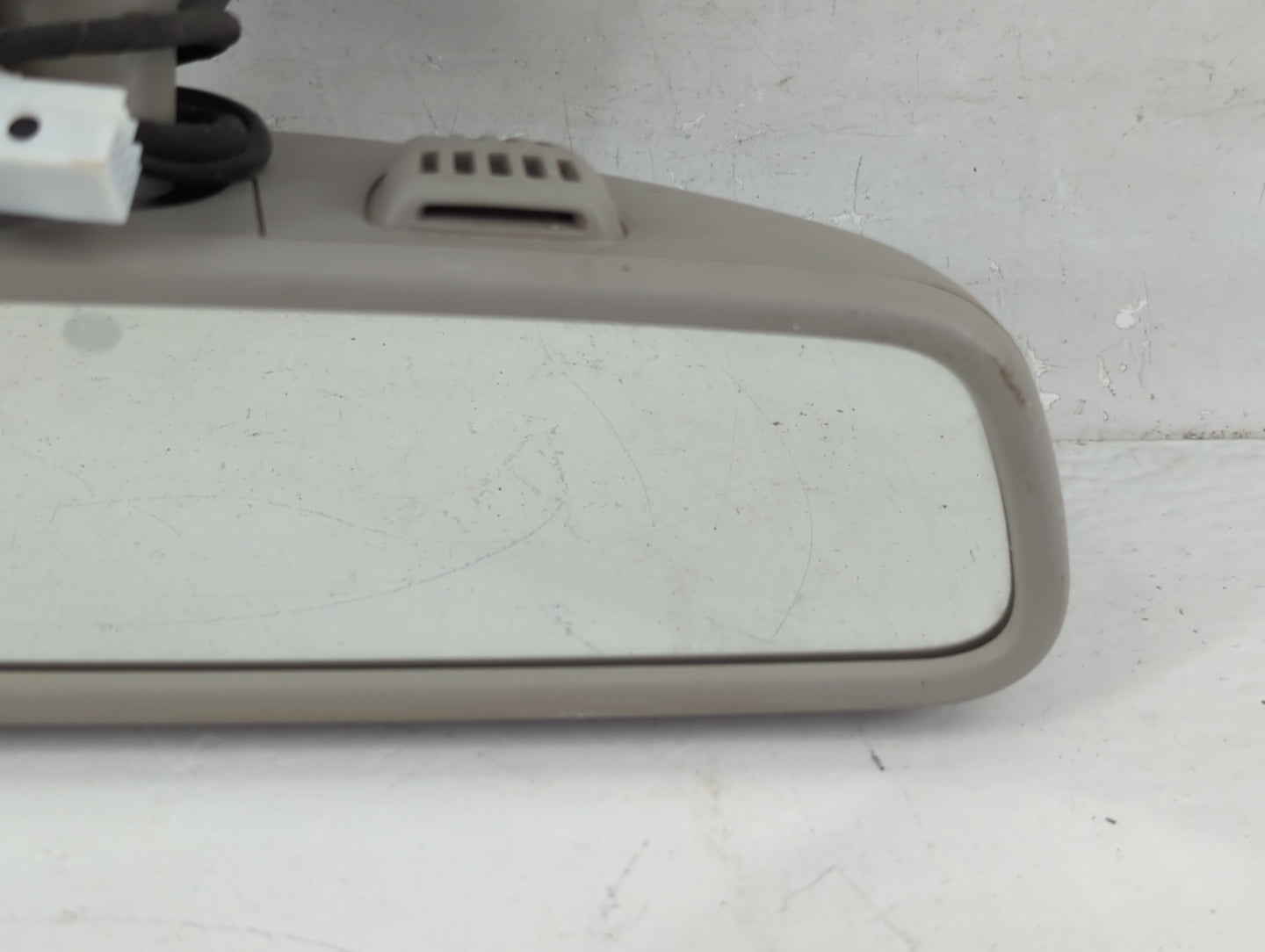 2012 Mercedes-Benz Ml350 Interior Rear View Mirror Replacement OEM P/N:E11026530 Fits OEM Used Auto Parts - Oemusedautoparts