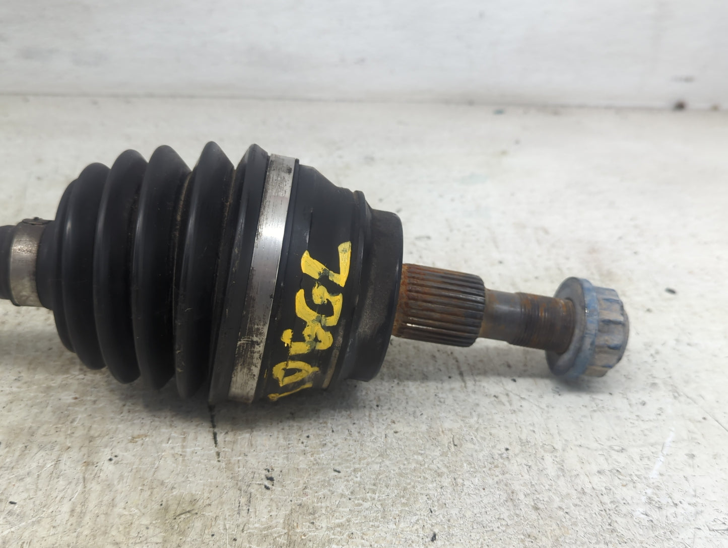 2012-2015 Mercedes-benz Ml350 Axle Shaft Front Driver Cv C/v - Oemusedautoparts1.com