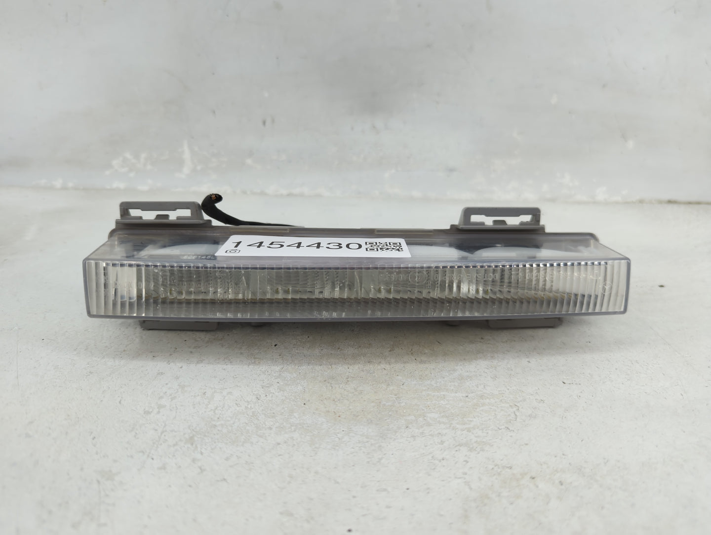2012-2012 Mercedes-benz Ml350 Driver Left Oem Front Light Lamp - Oemusedautoparts1.com