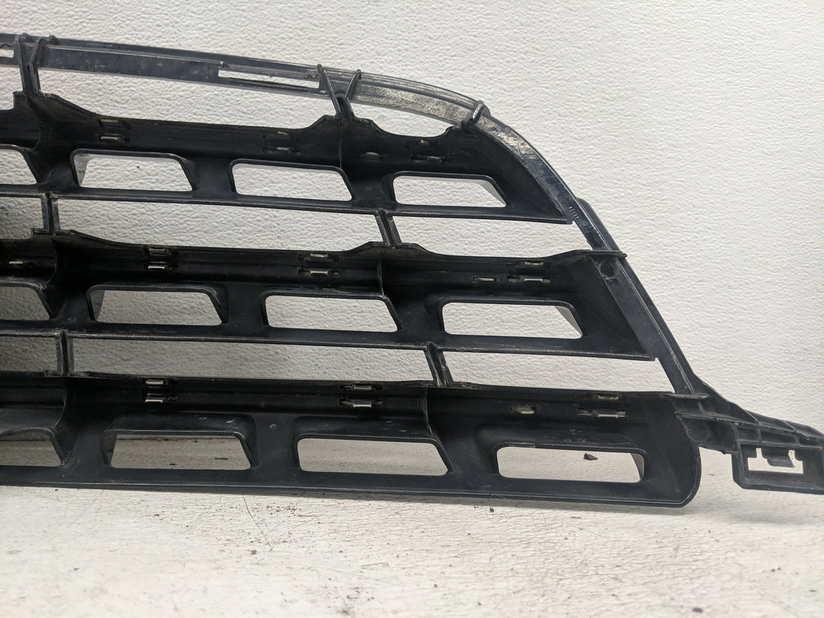 2012-2015 Mercedes-benz Ml350 Front Grille Bumper Not Included - Oemusedautoparts1.com