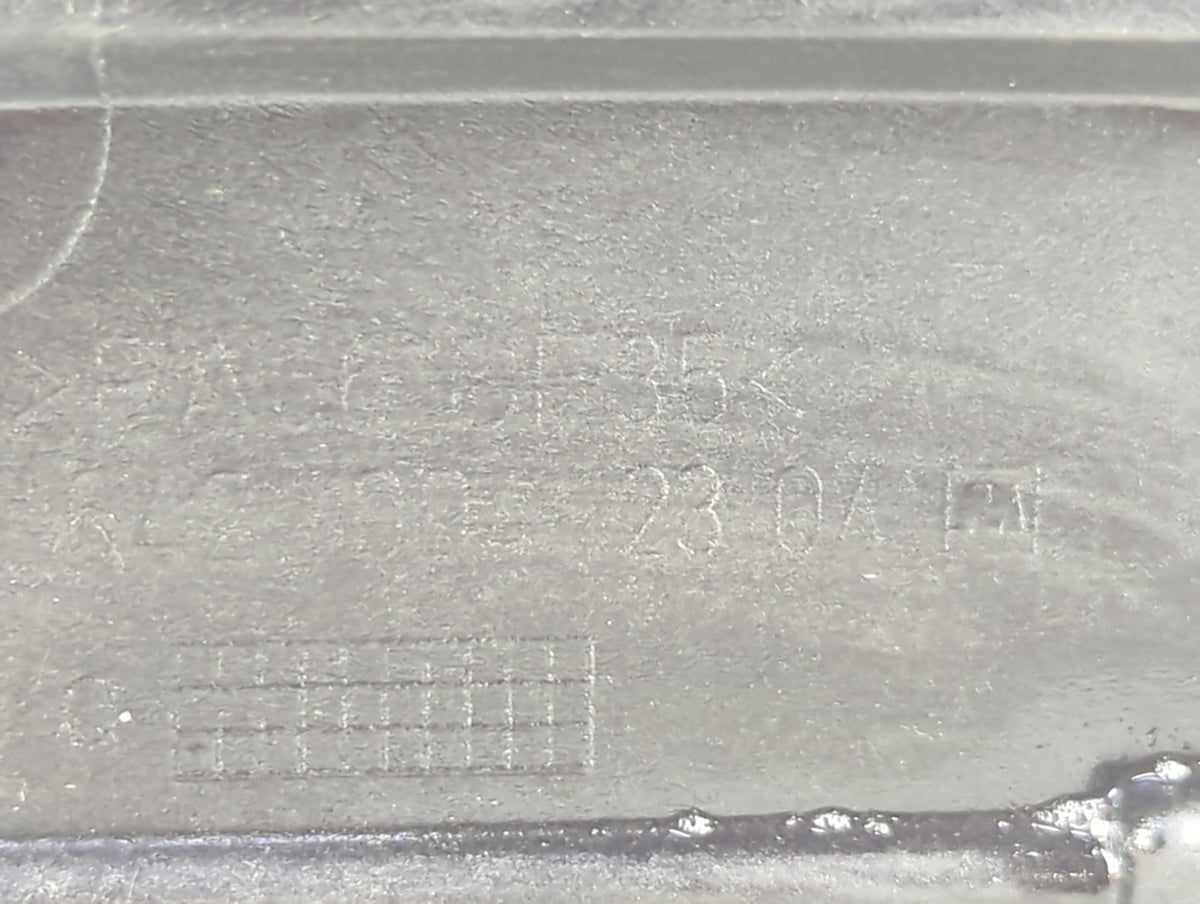 2012-2014 Mercedes-benz Ml350 Air Cleaner Intake-duct Hose Tube - Oemusedautoparts1.com