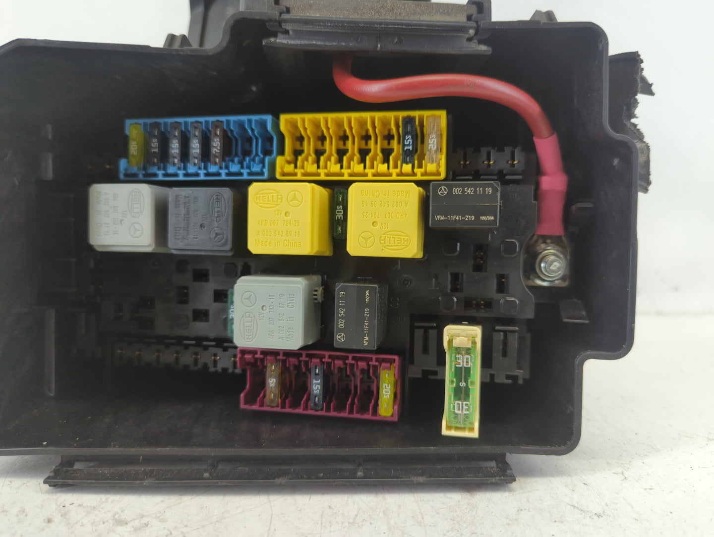 2012 Mercedes-Benz Ml350 Fusebox Fuse Box Panel Relay Module P/N:A166 540 01 82 Fits OEM Used Auto Parts - Oemusedautoparts1