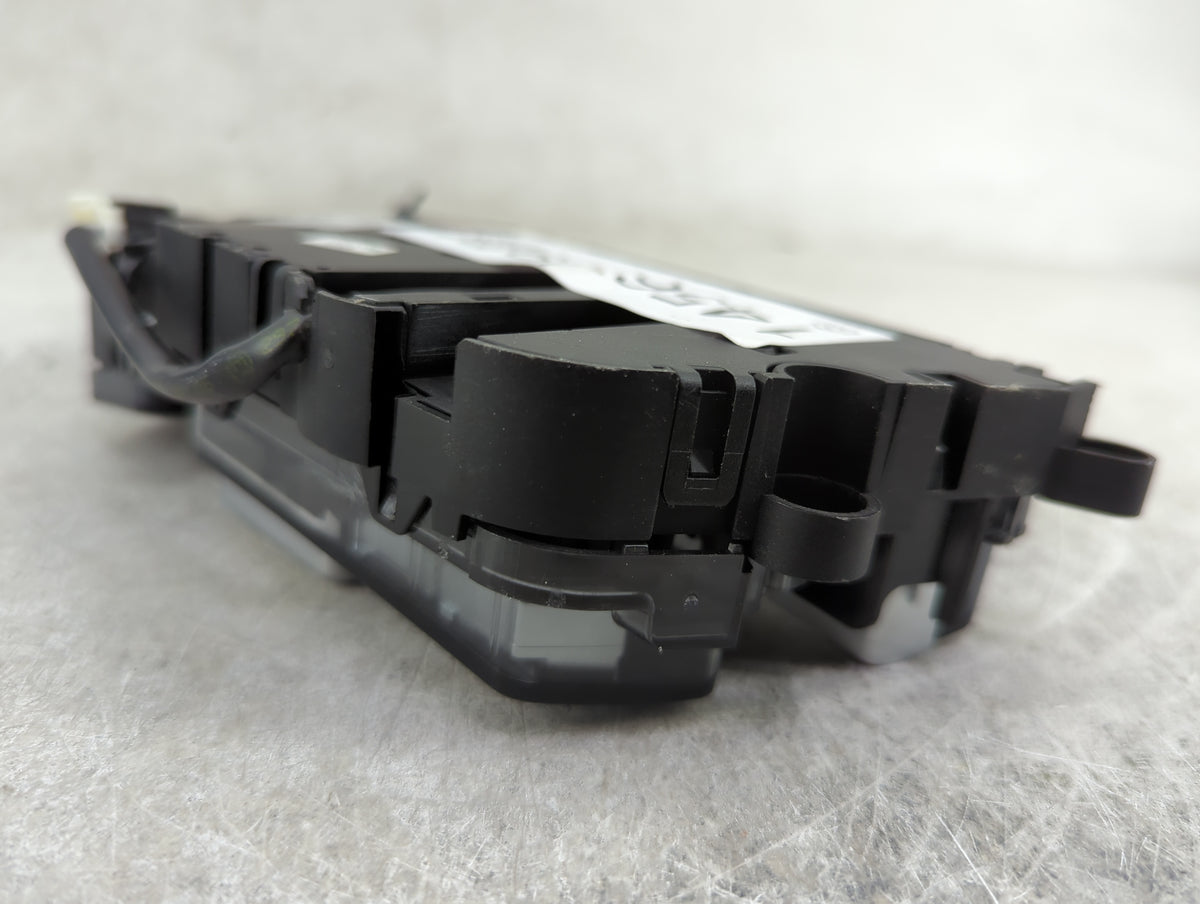 2012 Mercedes-benz S-class Passenger Right Seat Switch - Oemusedautoparts1.com