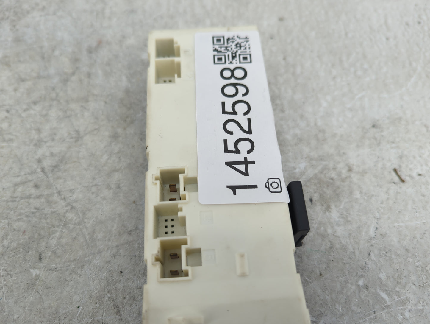 2007-2013 Mercedes-benz S550 Body Control Module Bcm - Oemusedautoparts1.com