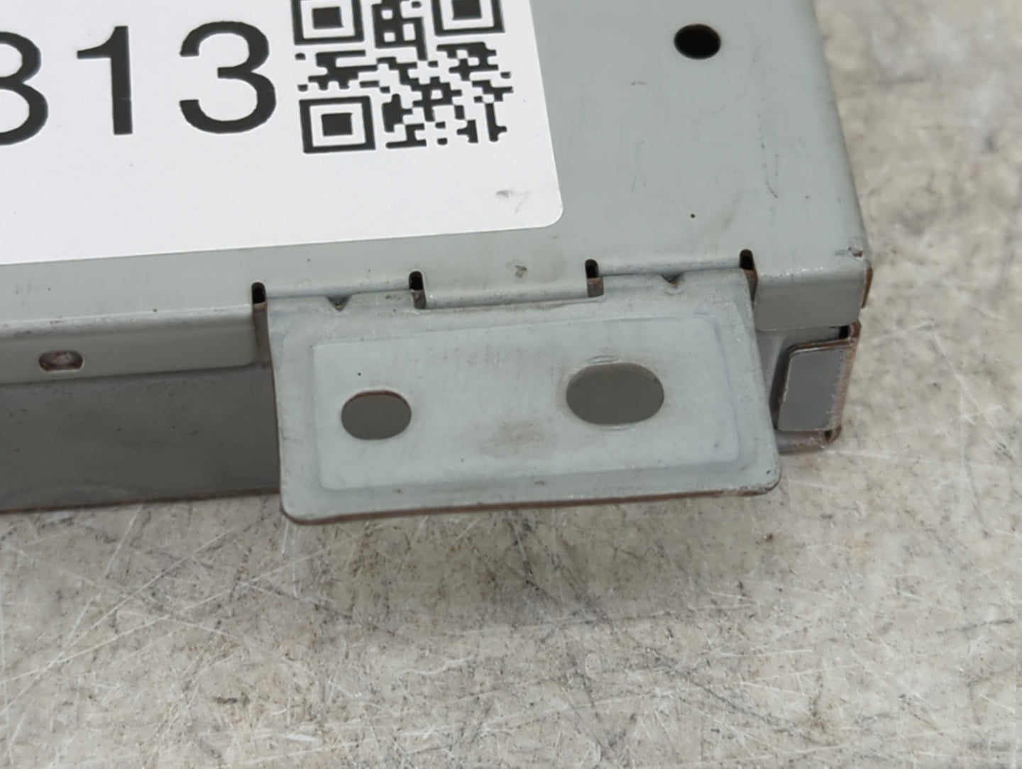2012 Mercedes-benz S550 Body Control Module Bcm Inner Cabin Fuse Box - Oemusedautoparts1.com