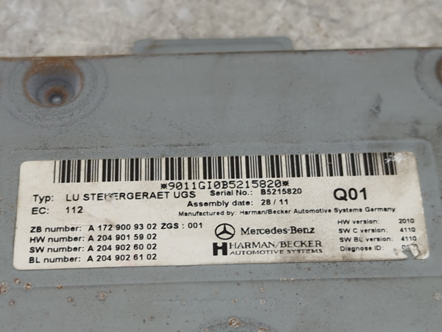 2012 Mercedes-benz S550 Body Control Module Bcm Inner Cabin Fuse Box - Oemusedautoparts1.com