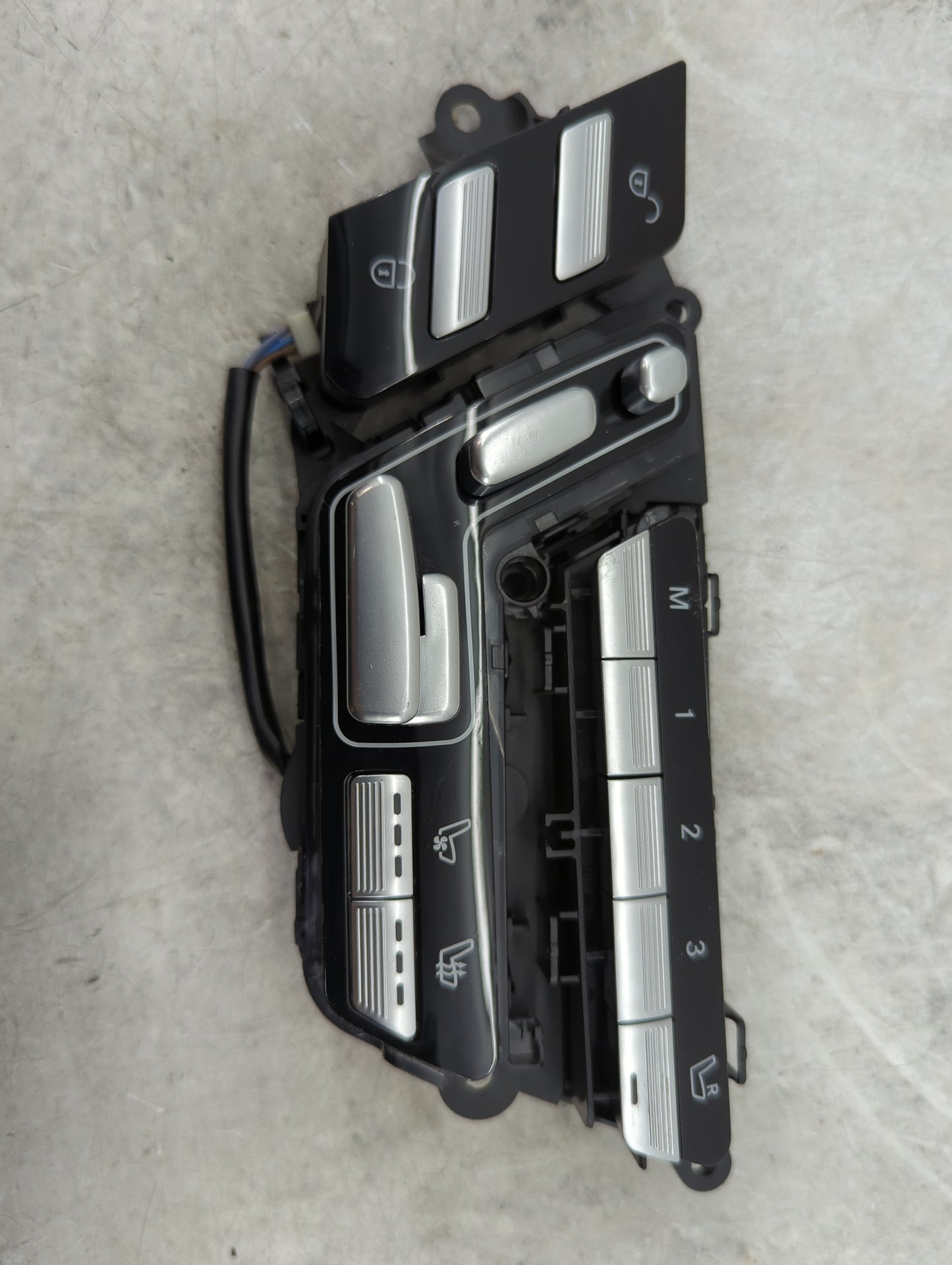 2012 Mercedes-benz S Class Driver Left Seat Switch - Oemusedautoparts1.com