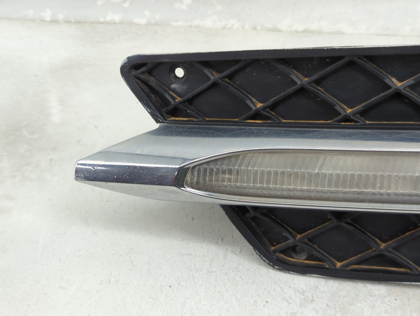 Mercedes C-class Driver Left Oem Front Light Lamp Black 1454434 - Oemusedautoparts1.com