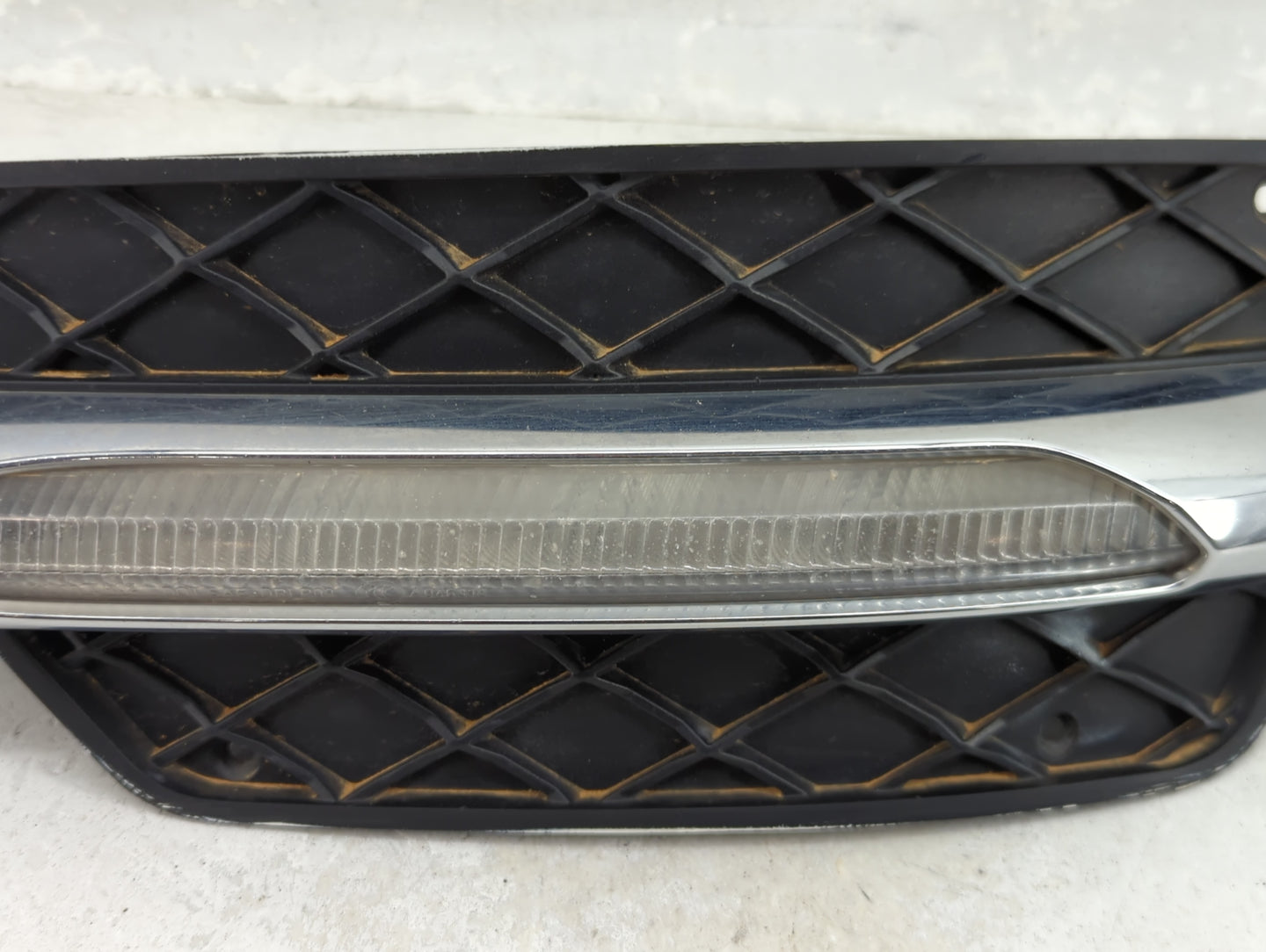 Mercedes C-class Driver Left Oem Front Light Lamp Black - Oemusedautoparts1.com