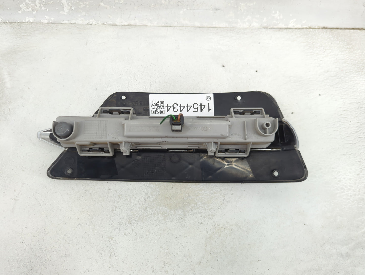 Mercedes C-class Driver Left Oem Front Light Lamp Black 1454434 - Oemusedautoparts1.com