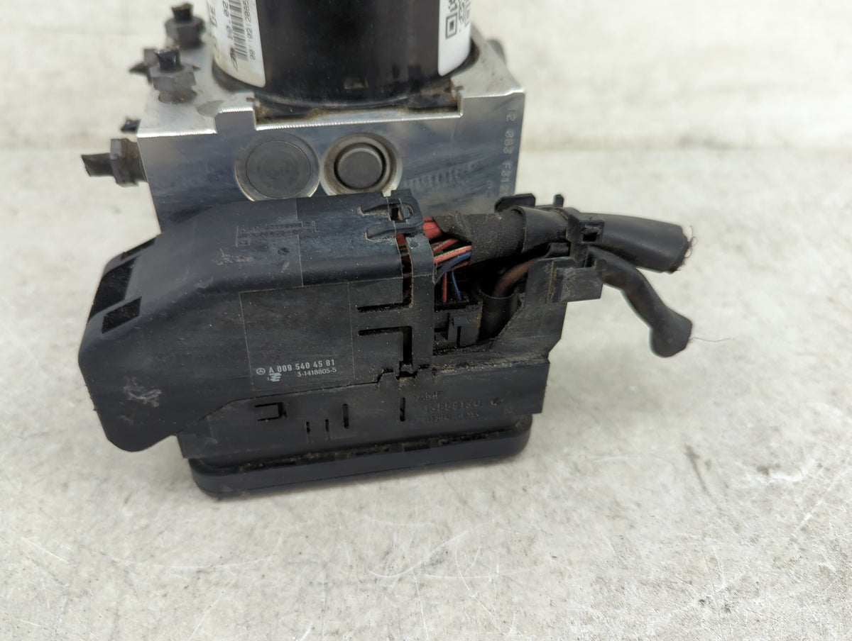 2012 Mercedes C-Class Anti-Lock Brake ABS Pump Module Actuator OEM P/N:A1724313712 10.0212-0853.4, A0095404581 Fits OEM Used