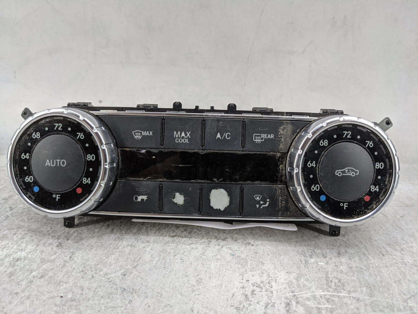 2012 Mercedes C-Class Climate Control Module Temperature AC/Heater Replacement P/N:A2049004003 Fits OEM Used Auto Parts - Oe