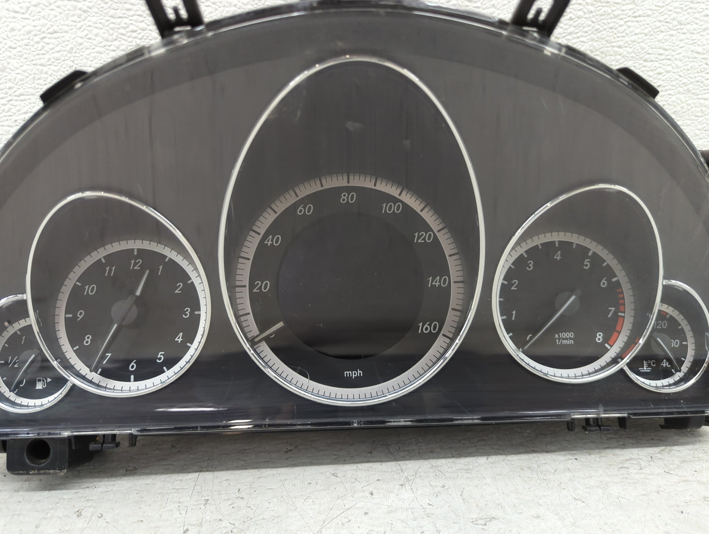 2012 Mercedes E-Class Instrument Cluster Speedometer Gauges P/N:A2129003813 A2C33061500 Miles:126K Fits OEM Used Auto Parts 