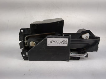compare product 2012 Mercedes E-class Spare Scissor Car Jack Black