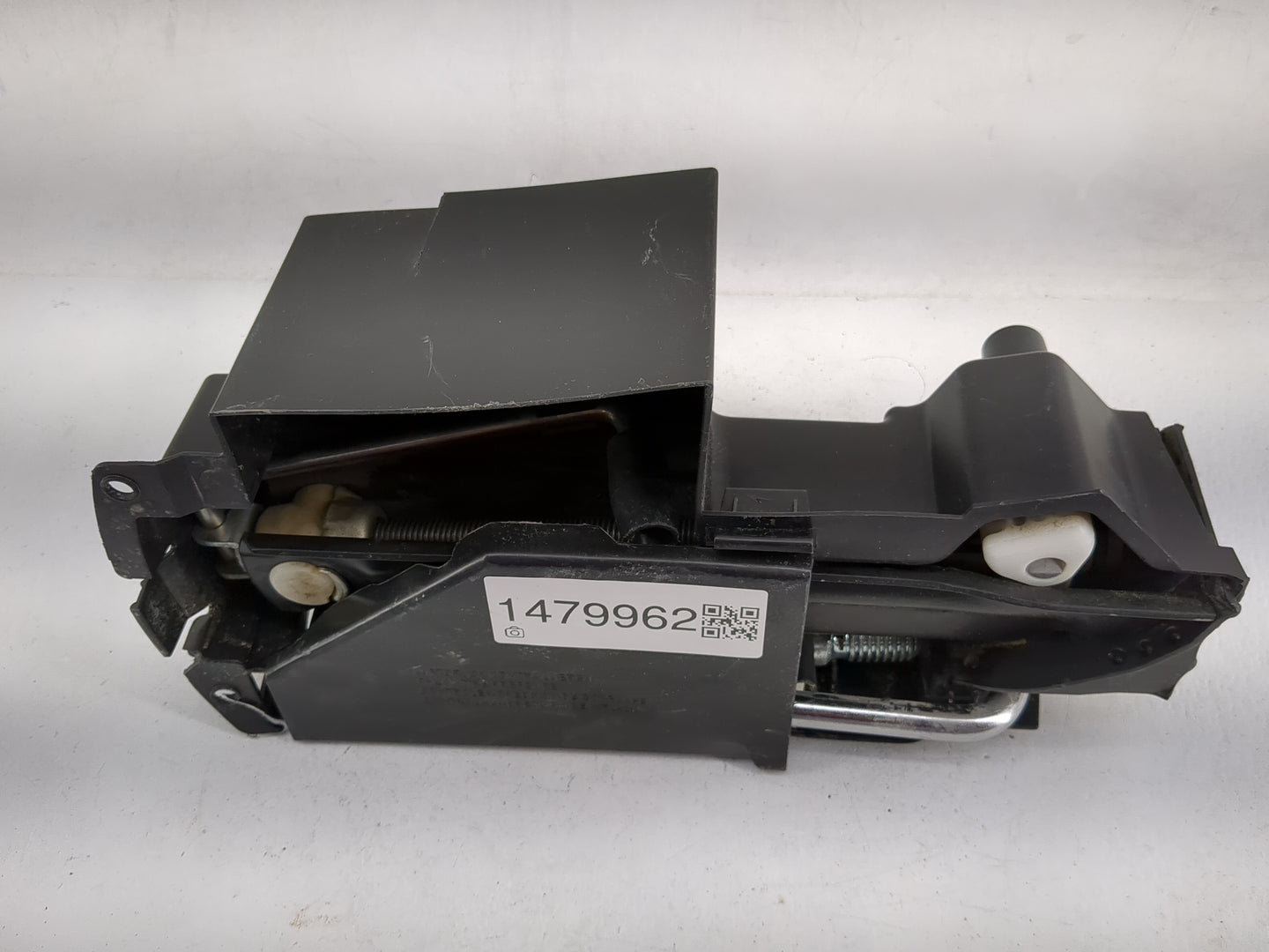 2012 Mercedes E-class Spare Scissor Car Jack Black - Oemusedautoparts1.com